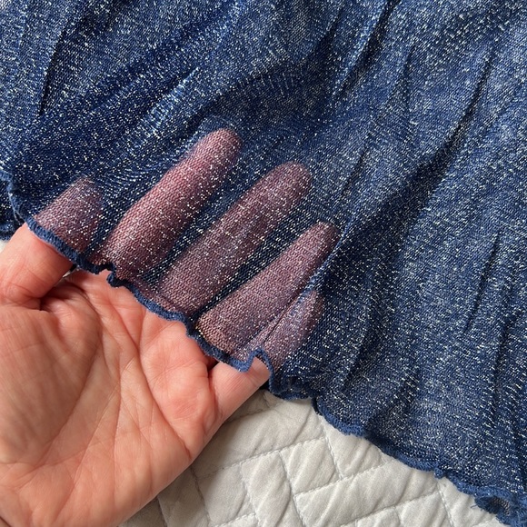 Sheer blue metallic long sleeve shirt with fancy edge collar. - Picture 3 of 4